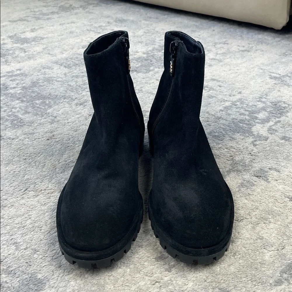 New Stuart Weitzman Maelie Black Suede Ankle Boots Booties Sz 4.5